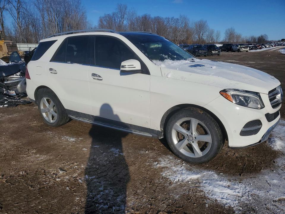 Продажа на аукционе авто 2017 Mercedes-benz Gle, vin: 4JGDA5HB2HA896062, номер лота: 76205885
