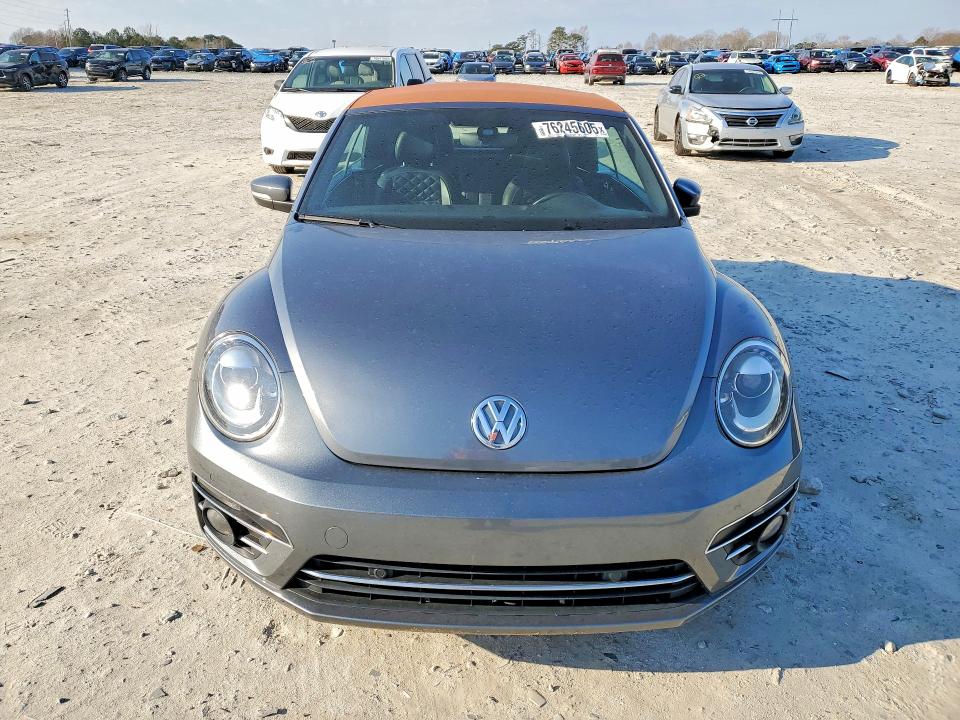 2019 Volkswagen Beetle მანქანა იყიდება აუქციონზე, vin: 3VW5DAAT3KM503110, აუქციონის ნომერი: 76245605