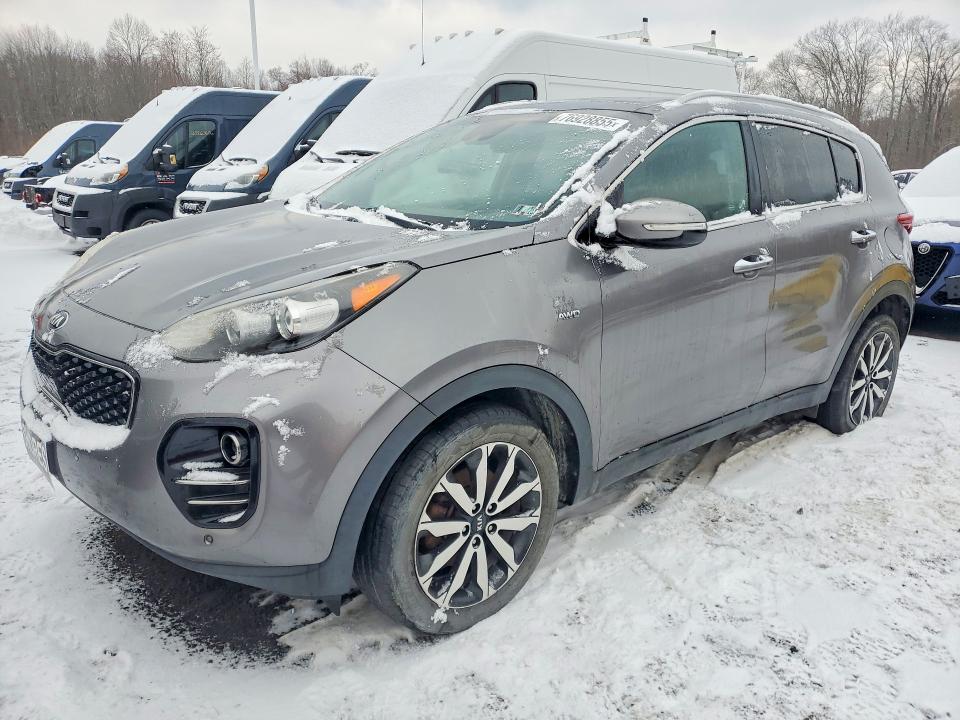 76928855 :رقم المزاد ، KNDPNCAC8H7151763 vin ، 2017 Kia Sportage E مزاد بيع
