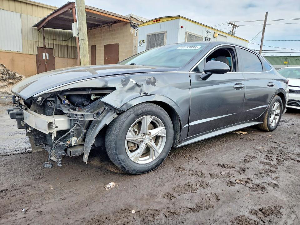 2020 Hyundai Sonata მანქანა იყიდება აუქციონზე, vin: 5NPEG4JA4LH033901, აუქციონის ნომერი: 77153055