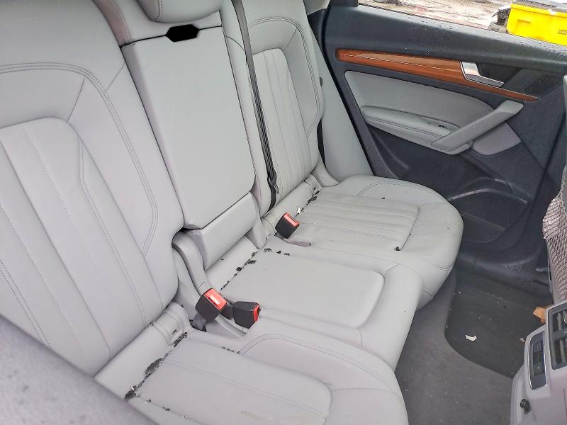 77969805 :رقم المزاد ، WA1EAAFY5N2032728 vin ، 2022 Audi Q5 مزاد بيع