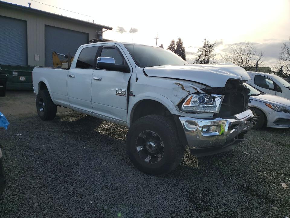 76181795 :رقم المزاد ، 3C63R3JL7GG190468 vin ، 2016 Ram 3500 مزاد بيع
