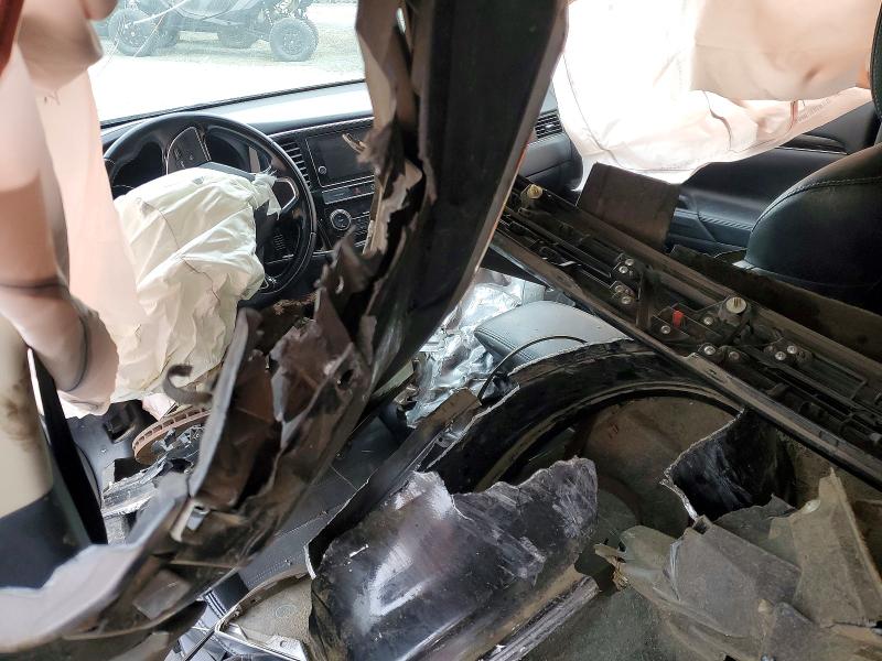 Продаж на аукціоні авто 2019 Mitsubishi Outlander, vin: JA4AZ3A34KZ050137, номер лоту: 76223525