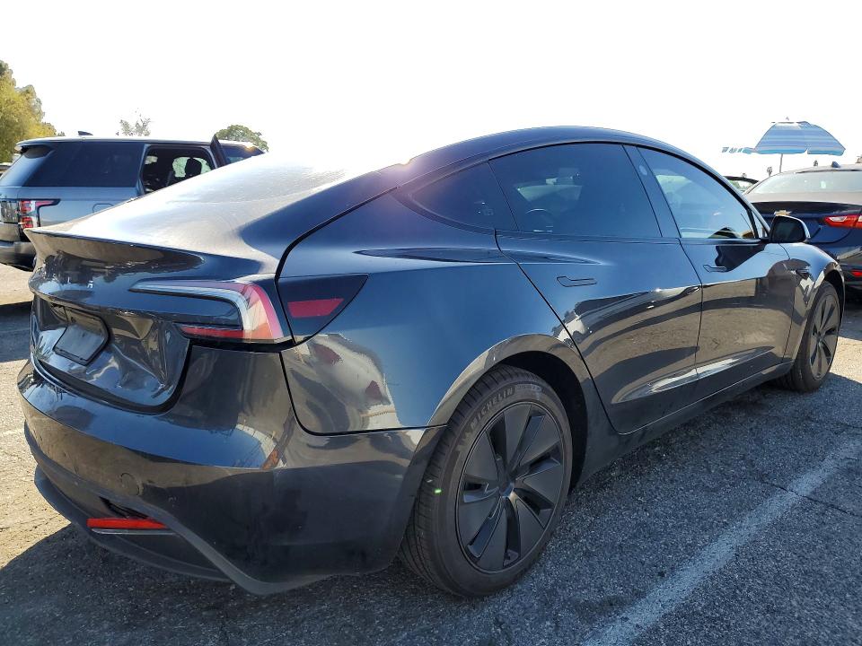Продаж на аукціоні авто 2025 Tesla Model 3, vin: 5YJ3E1EA4SF942112, номер лоту: 75820055
