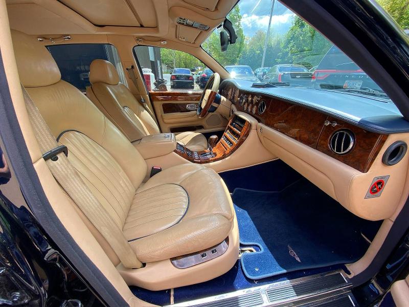 Продаж на аукціоні авто 2002 Bentley Arnage, vin: SCBLC31E62CX08029, номер лоту: 78416965
