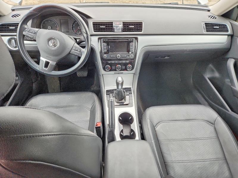 2013 Volkswagen Passat მანქანა იყიდება აუქციონზე, vin: 1VWBP7A38DC018415, აუქციონის ნომერი: 76747195
