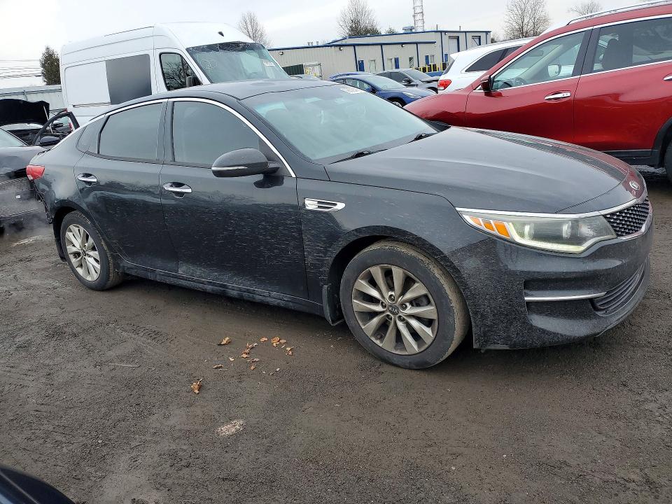 2017 Kia Optima მანქანა იყიდება აუქციონზე, vin: 5XXGU4L37HG133834, აუქციონის ნომერი: 78508415