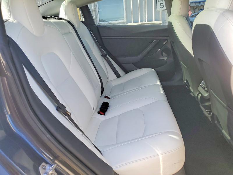 75872825 :رقم المزاد ، 5YJ3E1EA2NF352804 vin ، 2022 Tesla Model 3 مزاد بيع