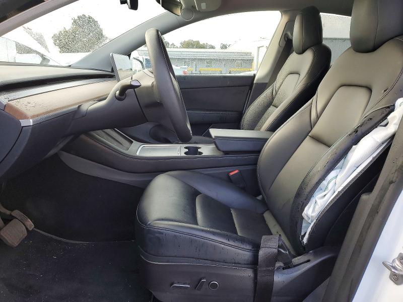 2022 Tesla Model Y მანქანა იყიდება აუქციონზე, vin: 7SAYGDEE8NF511168, აუქციონის ნომერი: 77907815