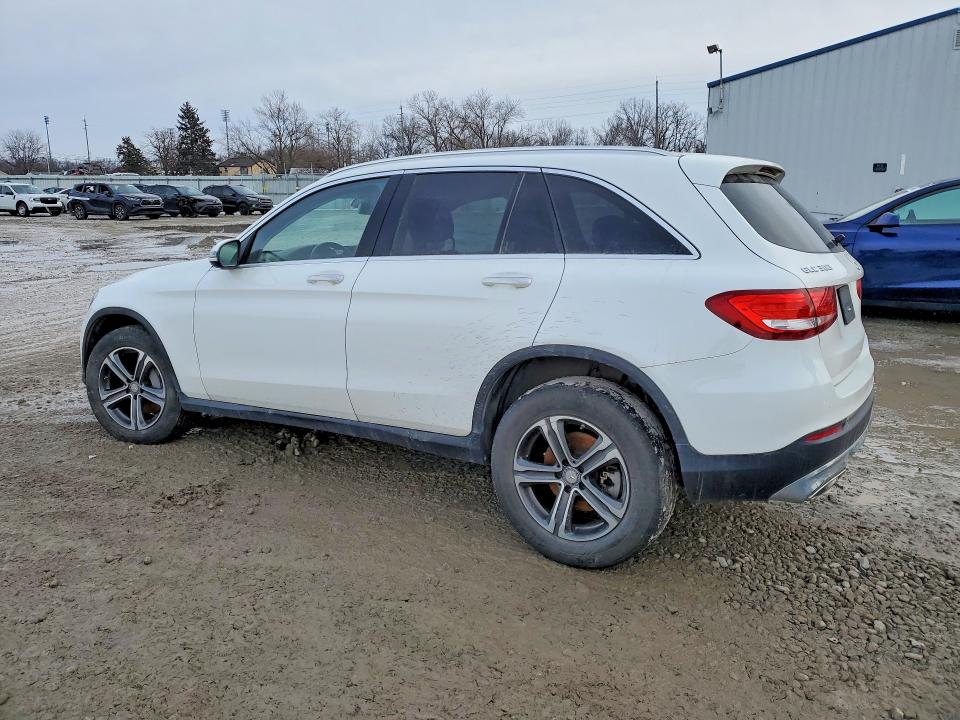 2016 Mercedes-benz Glc მანქანა იყიდება აუქციონზე, vin: WDC0G4KB1GF025105, აუქციონის ნომერი: 77236185