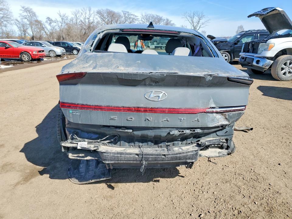 Продажа на аукционе авто 2021 Hyundai Sonata, vin: 5NPEG4JA7MH080518, номер лота: 78637045