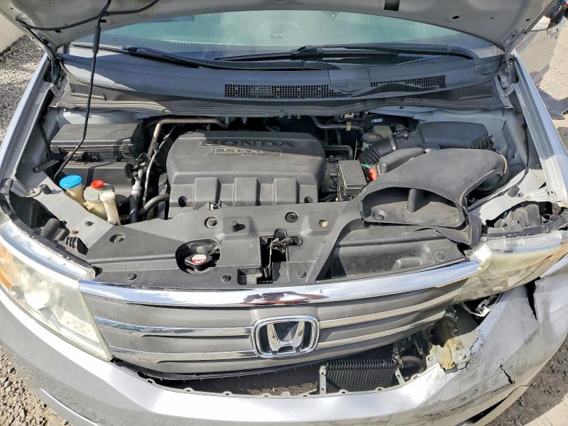77881035 :رقم المزاد ، 5FNRL5H62BB058362 vin ، 2011 Honda Odyssey مزاد بيع