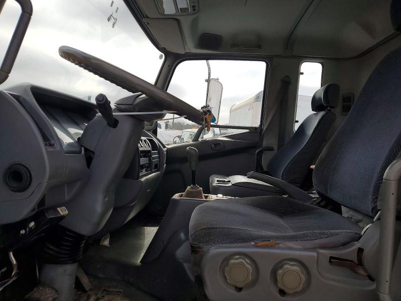 2006 Mitsubishi Fuso Truck Of America Inc Fm მანქანა იყიდება აუქციონზე, vin: JL6DGJ1E26K005489, აუქციონის ნომერი: 77212645