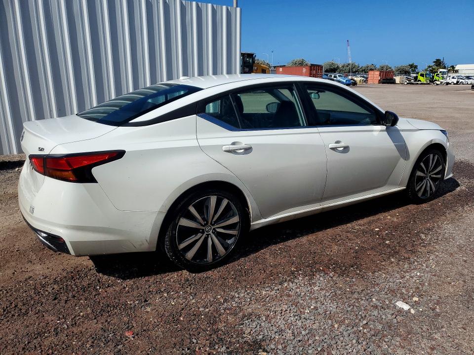 Продажа на аукционе авто 2021 Nissan Altima, vin: 1N4BL4CVXMN417025, номер лота: 77624795