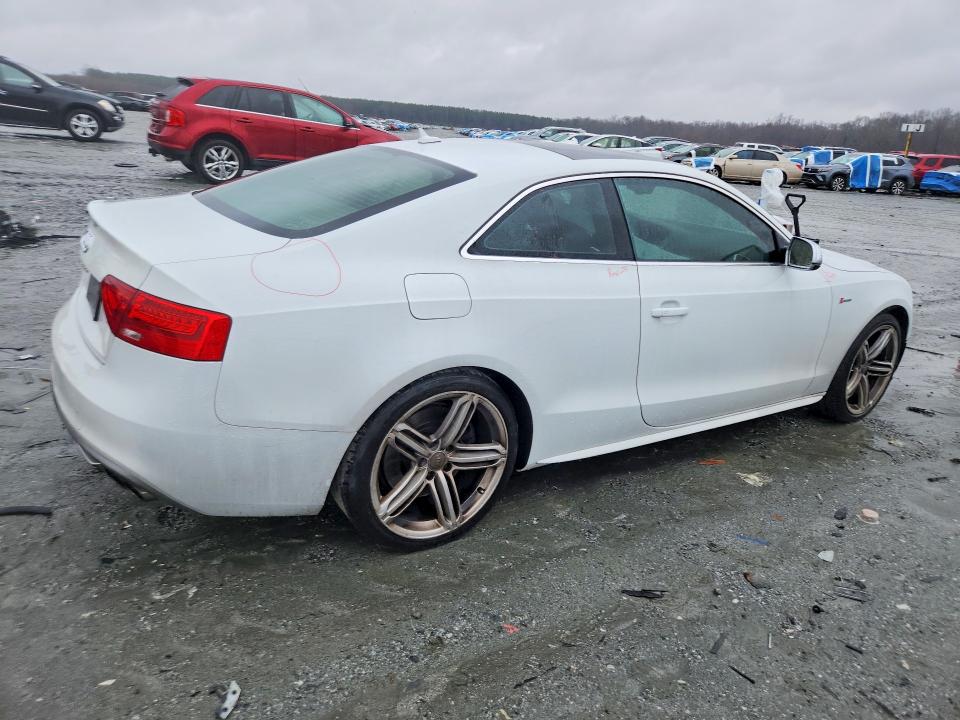 Продажа на аукционе авто 2013 Audi S5, vin: WAUCGAFR6DA008881, номер лота: 78838875
