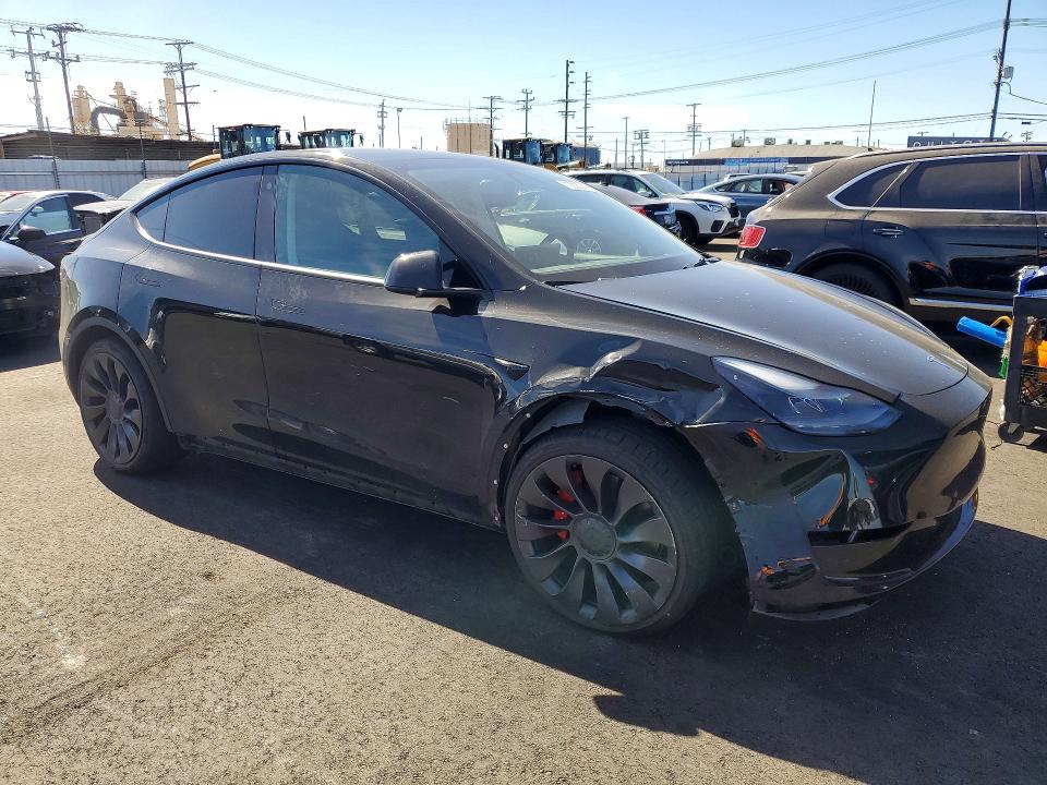 79223245 :رقم المزاد ، 5YJYGDEF1MF216594 vin ، 2021 Tesla Model Y مزاد بيع