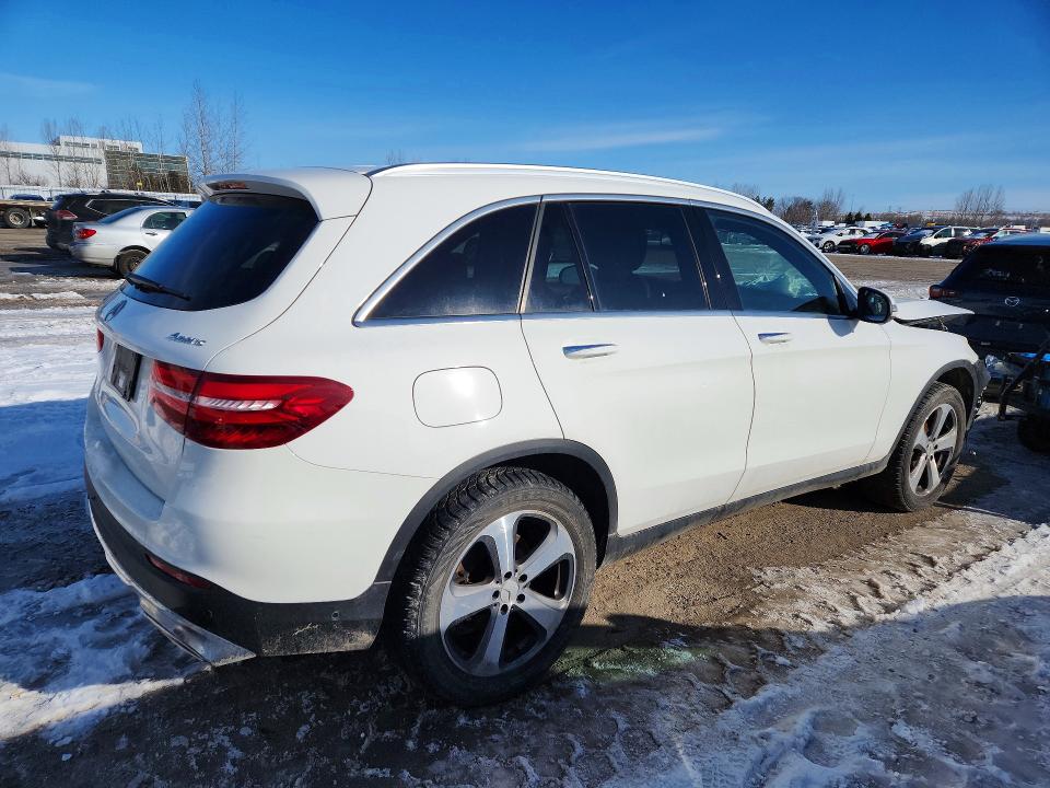 2018 Mercedes-benz Glc მანქანა იყიდება აუქციონზე, vin: WDC0G4KBXJV055717, აუქციონის ნომერი: 76000025