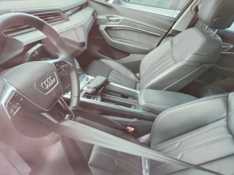 2022 Audi E-tron მანქანა იყიდება აუქციონზე, vin: WA13AAGE3NB025787, აუქციონის ნომერი: 74288535