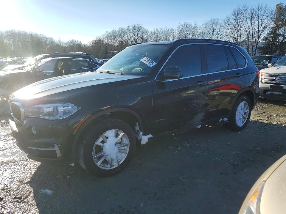 76203825 :رقم المزاد ، 5UXKS4C51F0N06686 vin ، 2015 Bmw X5 مزاد بيع