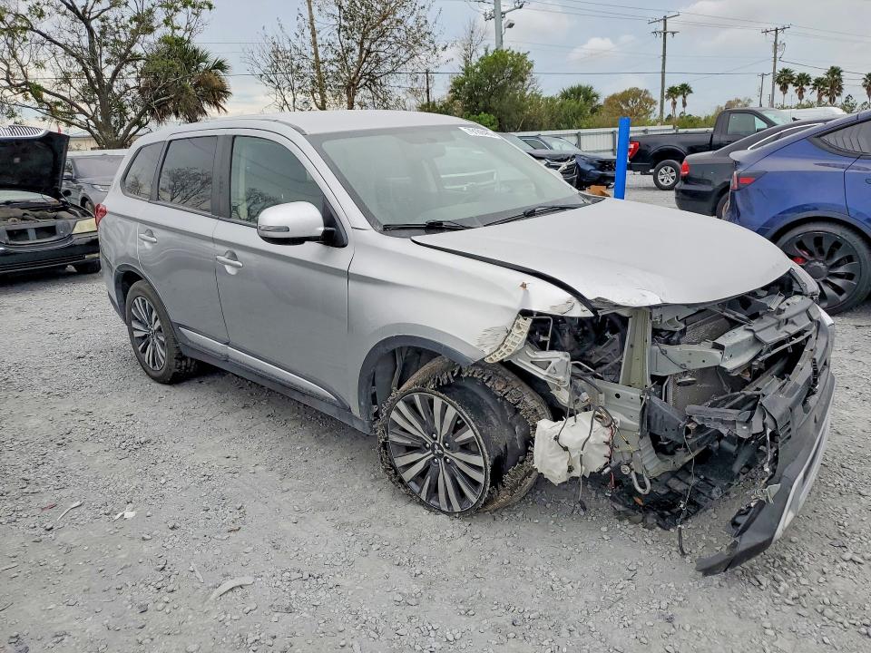 Продаж на аукціоні авто 2019 Mitsubishi Outlander, vin: JA4AD3A30KJ002177, номер лоту: 79169485