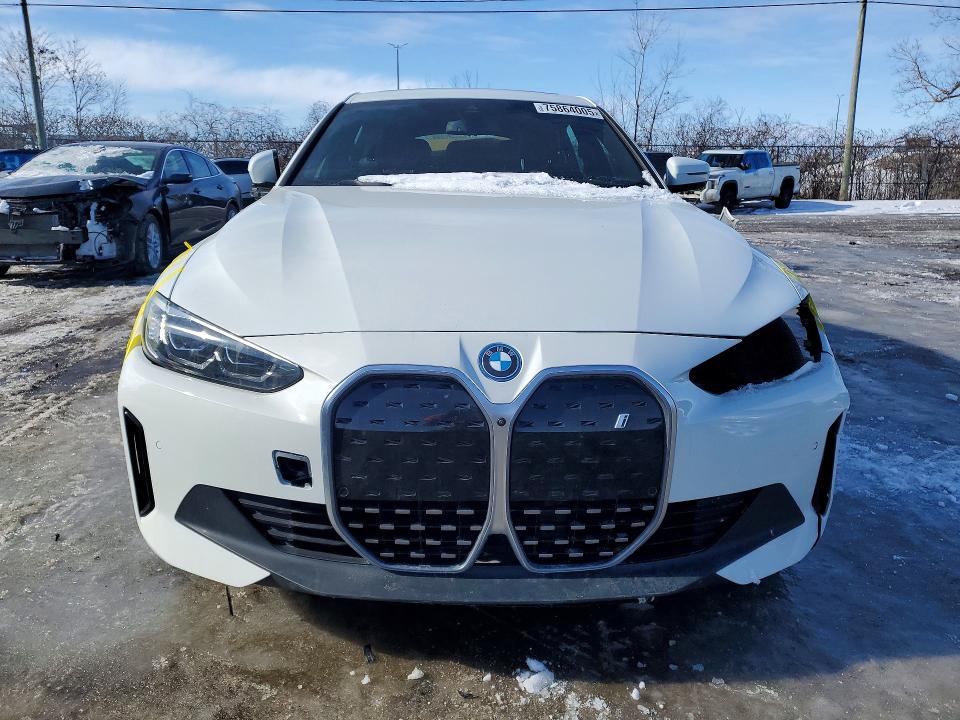 2024 Bmw I4 მანქანა იყიდება აუქციონზე, vin: WBY43AW06RFS76035, აუქციონის ნომერი: 75864005