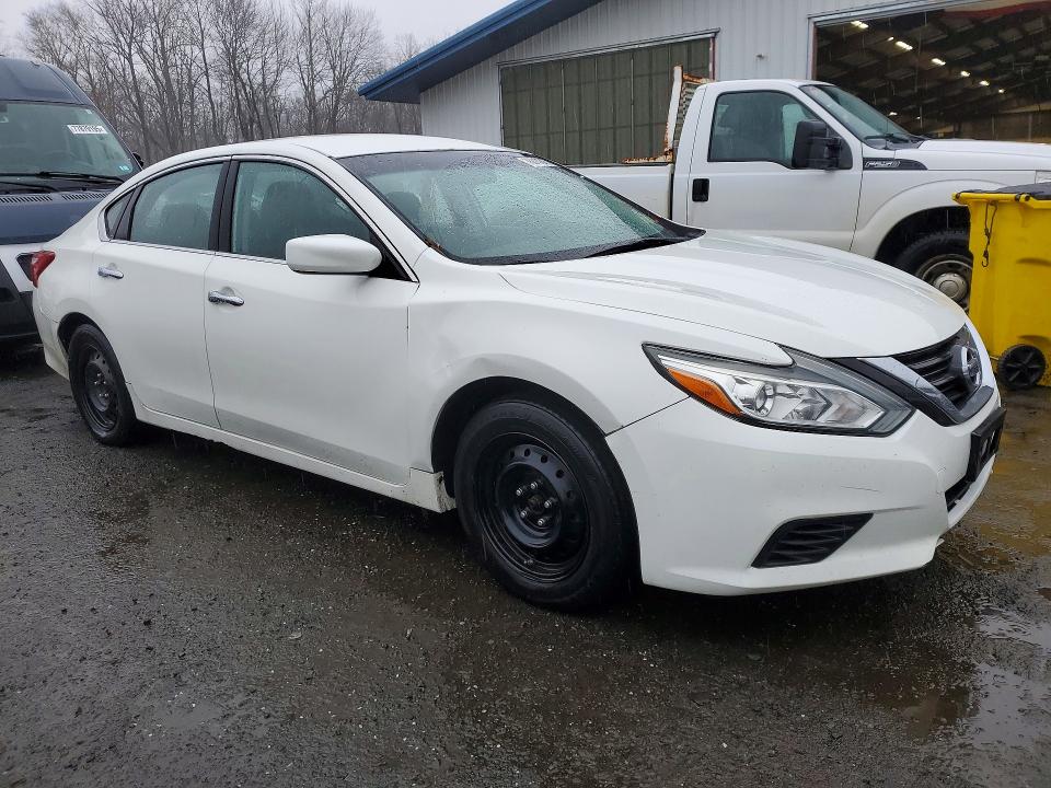78317615 :رقم المزاد ، 1N4AL3AP2HN329196 vin ، 2017 Nissan Altima 2.5 مزاد بيع