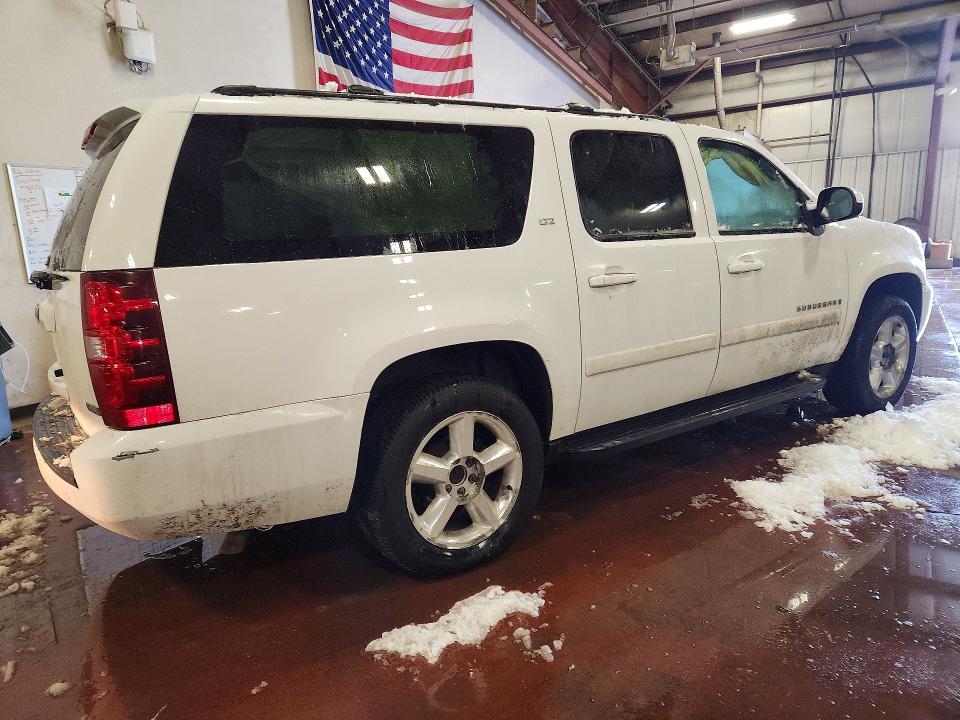 75747875 :رقم المزاد ، 1GNFK16317R270685 vin ، 2007 Chevrolet Suburban K مزاد بيع