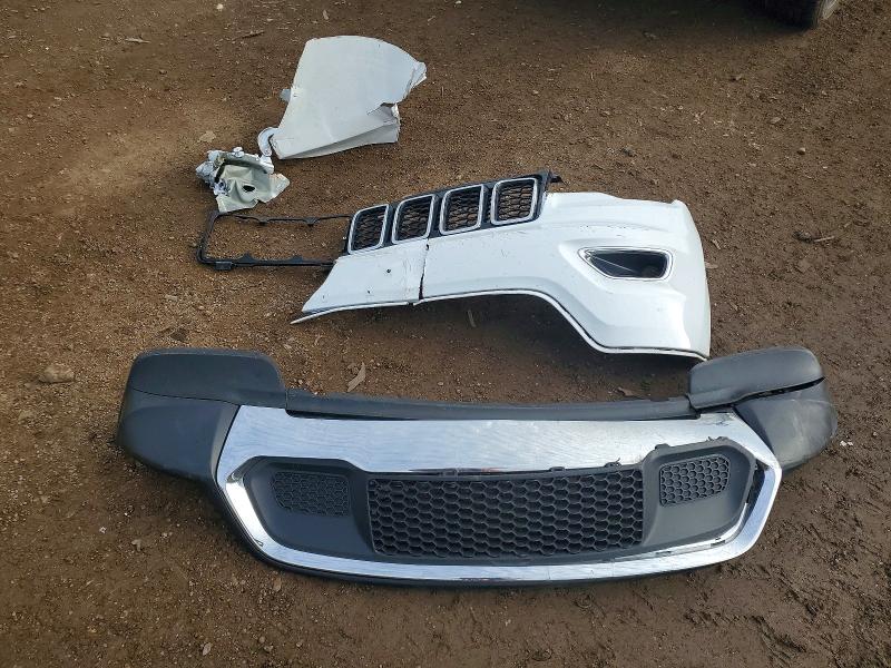 76142925 :رقم المزاد ، 1C4RJFBG1NC143711 vin ، 2022 Jeep Grand Cherokee مزاد بيع
