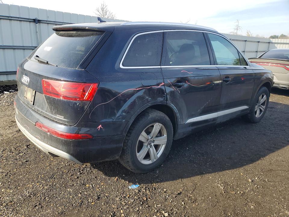 Продажа на аукционе авто 2017 Audi Q7, vin: WA1LHAF79HD047333, номер лота: 78319675