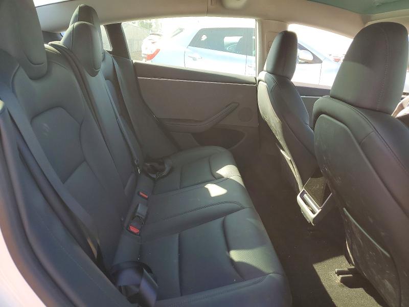2025 Tesla Model 3 მანქანა იყიდება აუქციონზე, vin: 5YJ3E1EA4SF975496, აუქციონის ნომერი: 77244035