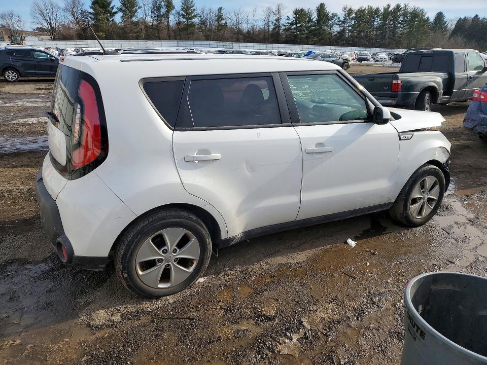 76079645 :رقم المزاد ، KNDJN2A20F7148831 vin ، 2015 Kia Soul مزاد بيع