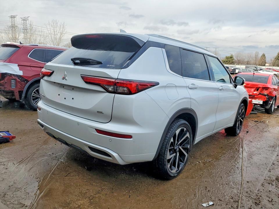 Aukcja sprzedaży 2024 Mitsubishi Outlander, vin: JA4J4WA81RZ064504, numer aukcji: 77205835