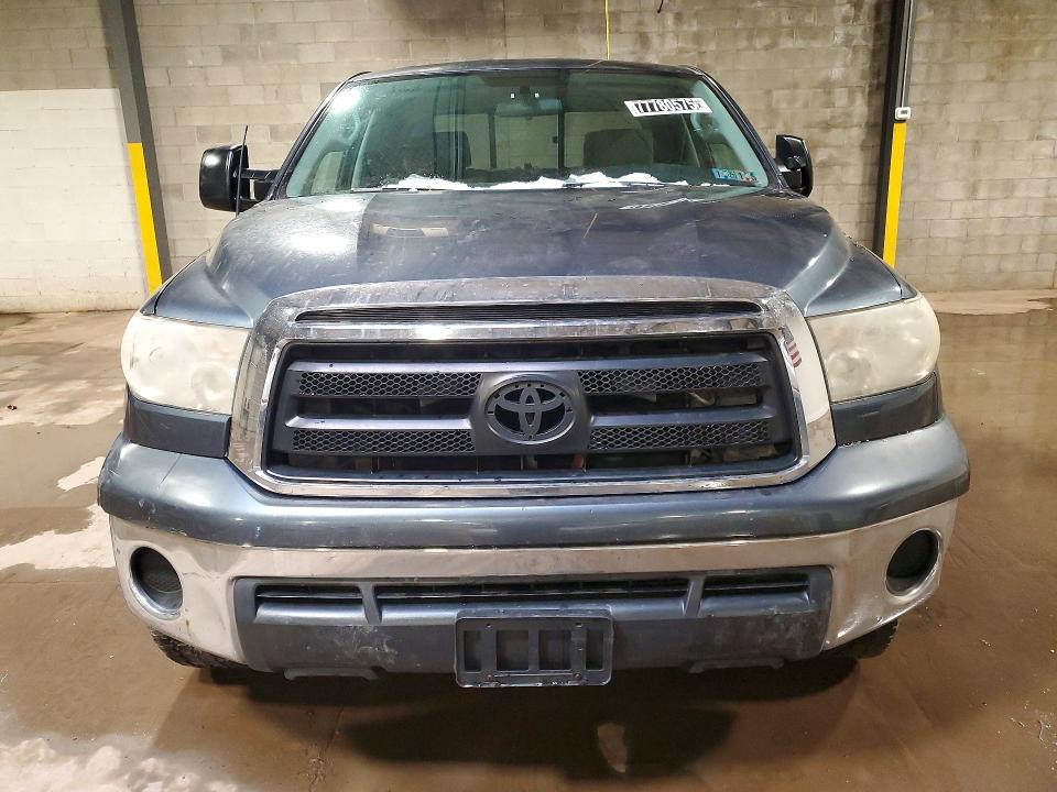 77780575 :رقم المزاد ، 5TFUY5F17AX141969 vin ، 2010 Toyota Tundra مزاد بيع