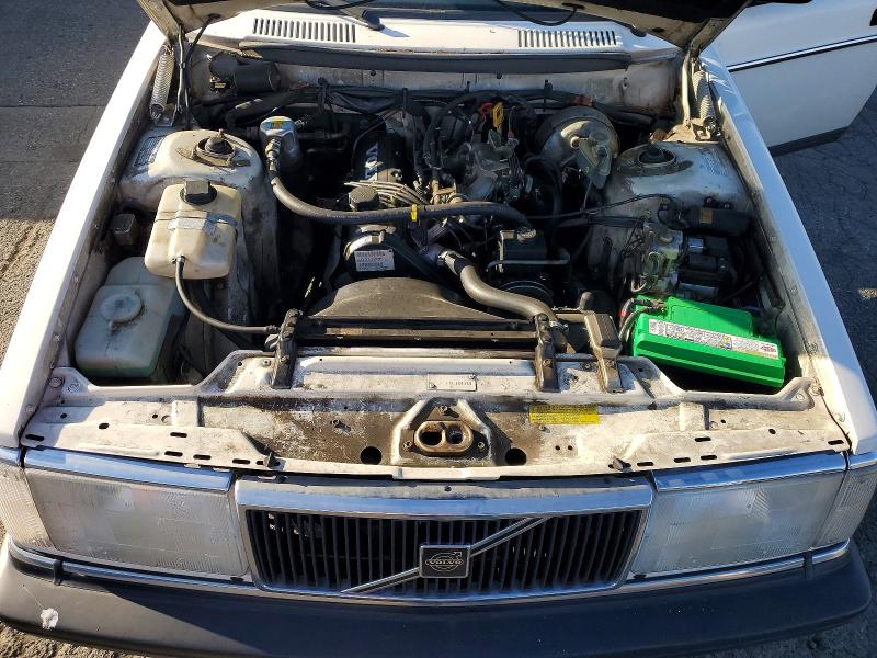 1993 Volvo 240 მანქანა იყიდება აუქციონზე, vin: YV1AS8808P1484192, აუქციონის ნომერი: 74071735