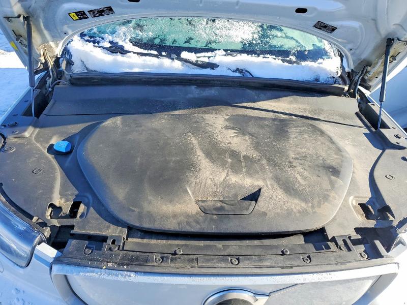 2021 Volvo Xc40 მანქანა იყიდება აუქციონზე, vin: YV4ED3UR8M2564538, აუქციონის ნომერი: 98683625