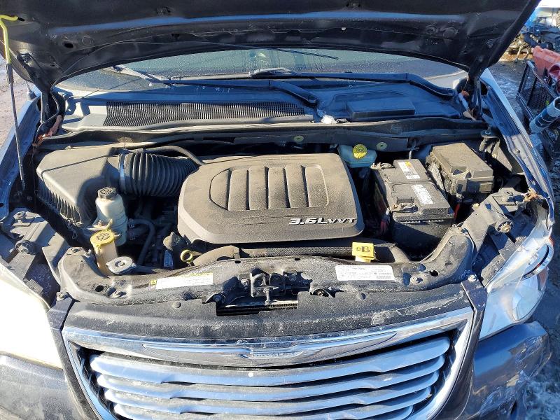2013 Chrysler Town & Country მანქანა იყიდება აუქციონზე, vin: 2C4RC1CG9DR708935, აუქციონის ნომერი: 75694035