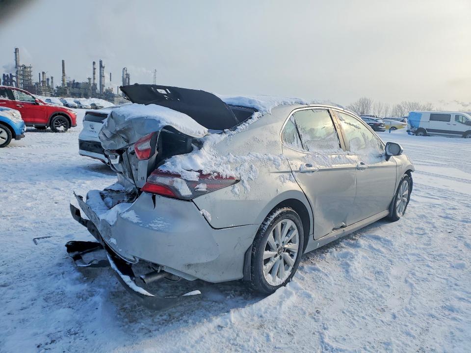 Продажа на аукционе авто 2022 Toyota Camry, vin: 4T1H11AK5NU064701, номер лота: 75568285