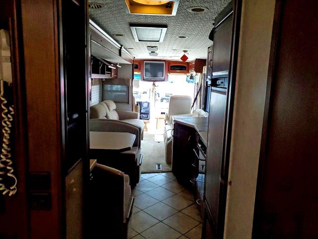 75515455 :رقم المزاد ، 4UZAAHAK32CK2779 vin ، 2002 Freightliner Chassis X مزاد بيع