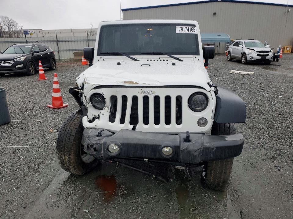 2015 Jeep Wrangler Unlimited მანქანა იყიდება აუქციონზე, vin: 1C4BJWFG3FL742963, აუქციონის ნომერი: 79174165