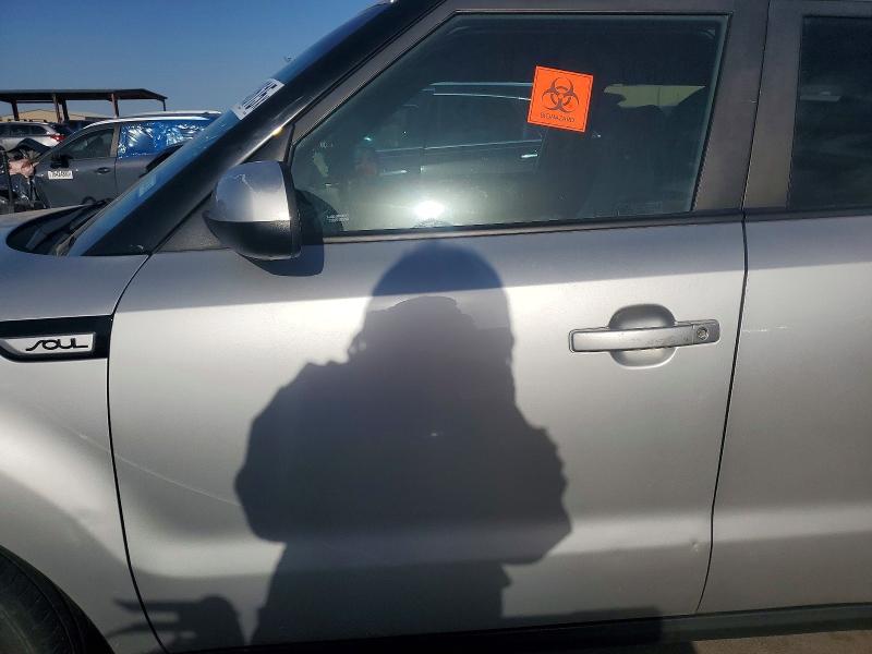 78140615 :رقم المزاد ، KNDJN2A26K7686587 vin ، 2019 Kia Soul مزاد بيع