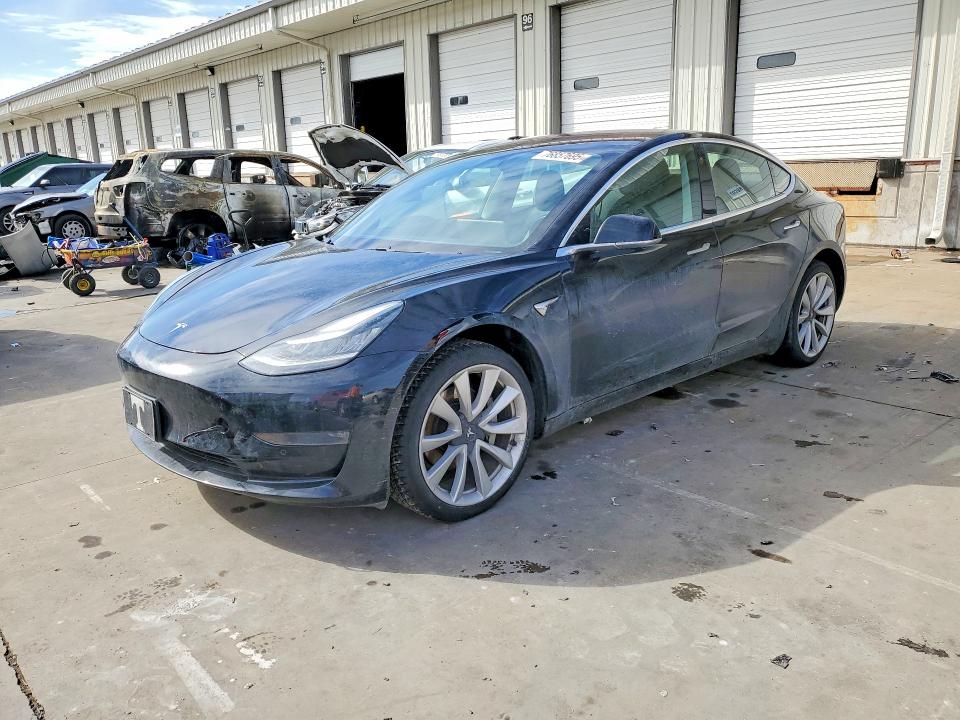 Auction sale of the 2018 Tesla Model 3, vin: 5YJ3E1EA9JF009367, lot number: 76857695