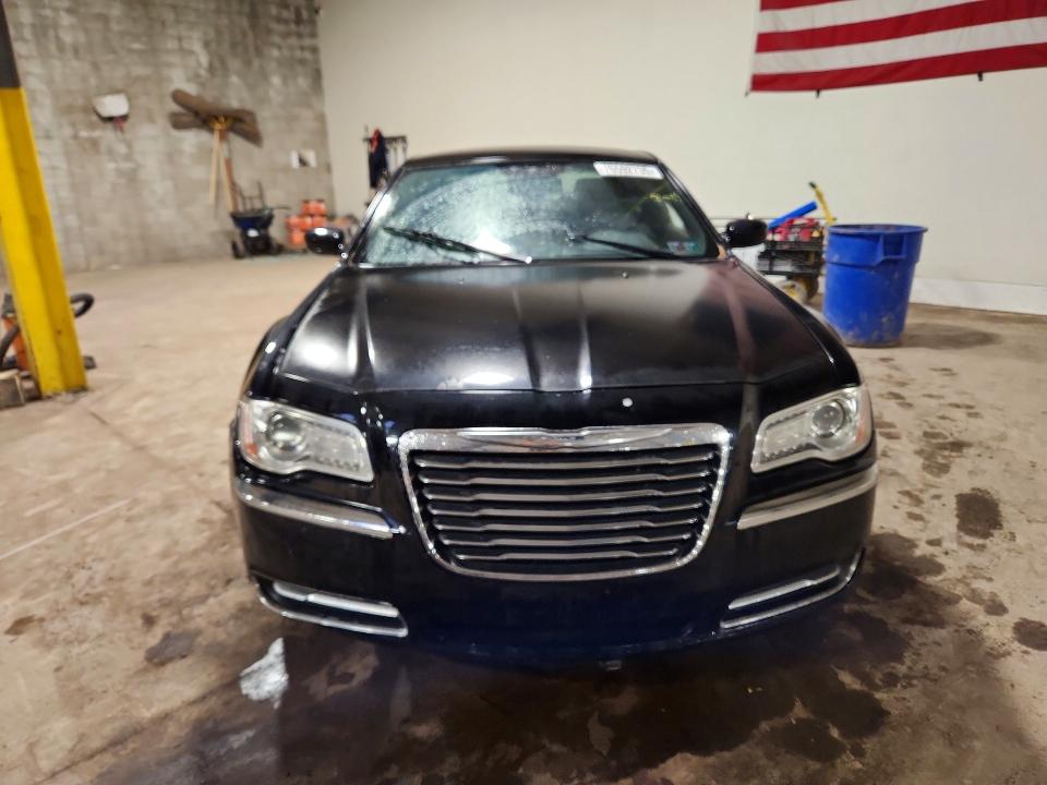 2013 Chrysler 300 მანქანა იყიდება აუქციონზე, vin: 2C3CCAAG5DH509786, აუქციონის ნომერი: 76592735