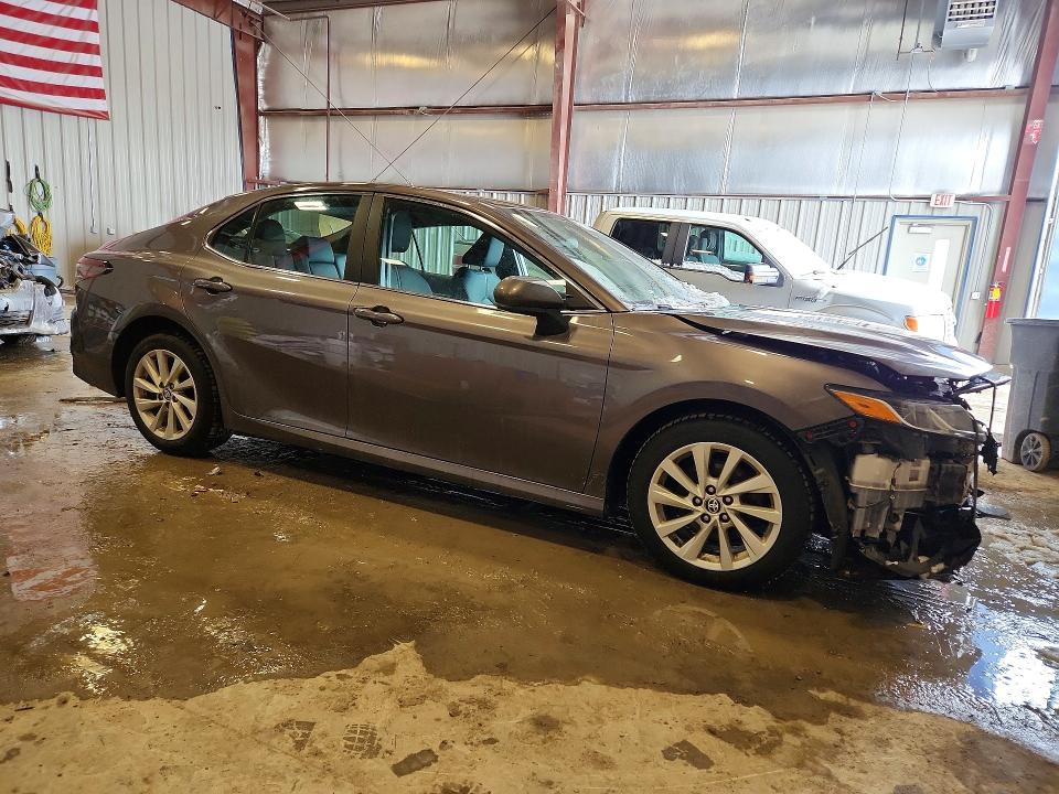 Auction sale of the 2022 Toyota Camry, vin: 4T1C11AK8NU001263, lot number: 75792455