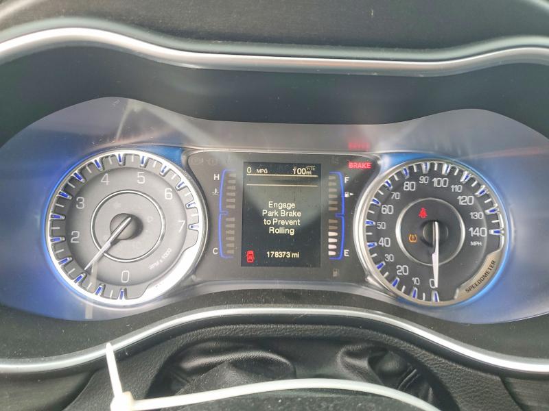 Продаж на аукціоні авто 2015 Chrysler 200, vin: 1C3CCCAB1FN755356, номер лоту: 75899565
