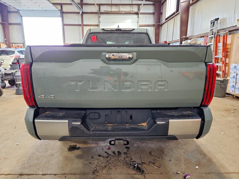 Продажа на аукционе авто 2024 Toyota Tundra, vin: 5TFJA5EC6RX024339, номер лота: 76910675