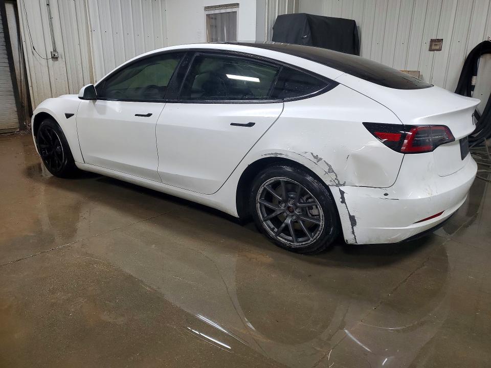 Продажа на аукционе авто 2022 Tesla Model 3, vin: 5YJ3E1EB4NF182423, номер лота: 74964835