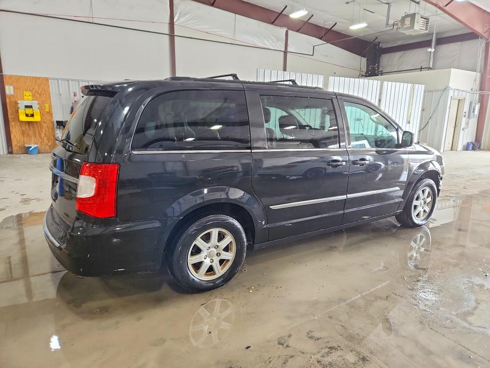 Auction sale of the 2013 Chrysler Town & Country, vin: 2C4RC1BG3DR518890, lot number: 78223515