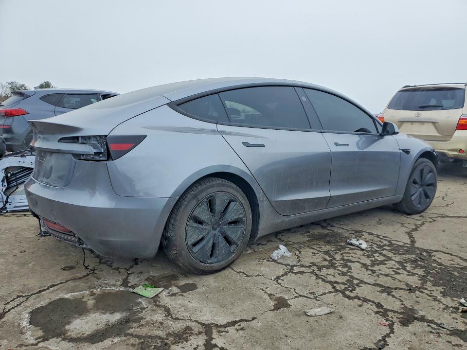 75825445 :رقم المزاد ، 5YJ3E1EA8SF063342 vin ، 2025 Tesla Model 3 مزاد بيع