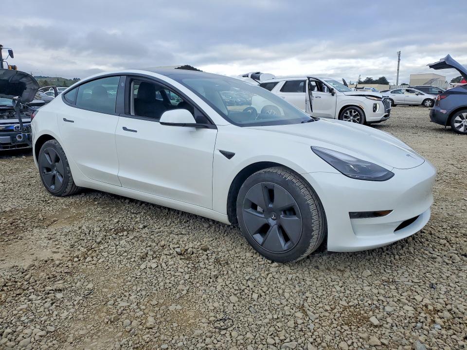 77240135 :رقم المزاد ، 5YJ3E1EA2PF577503 vin ، 2023 Tesla Model 3 مزاد بيع