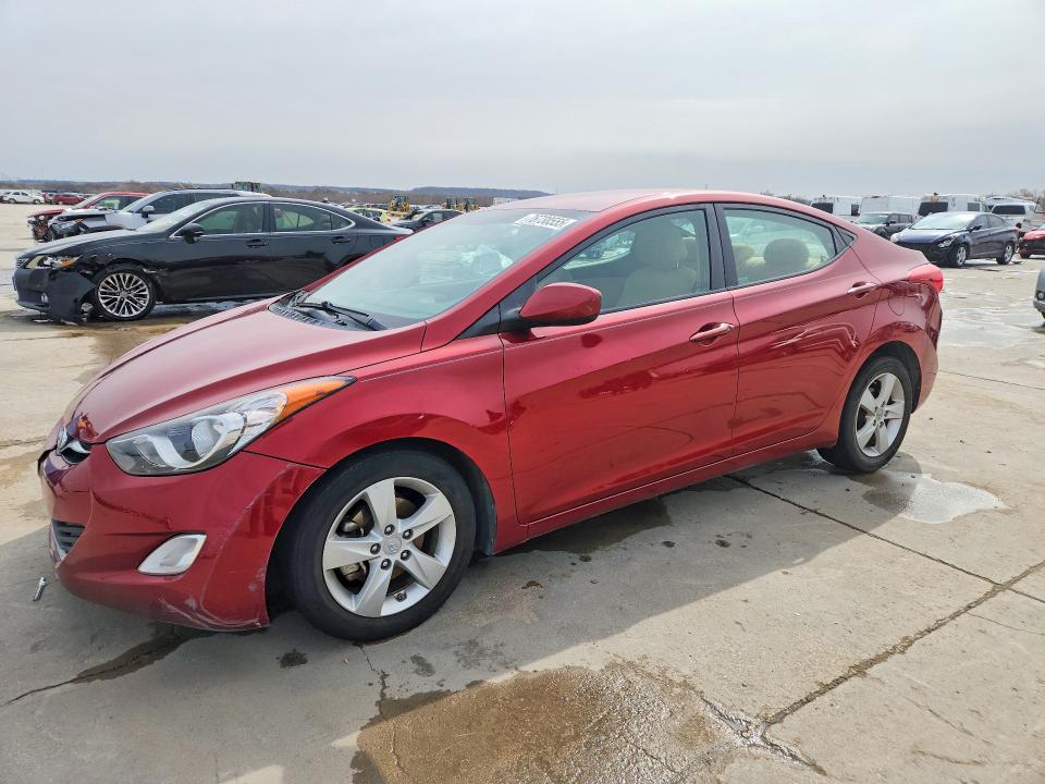 2013 Hyundai Elantra მანქანა იყიდება აუქციონზე, vin: 5NPDH4AE1DH233924, აუქციონის ნომერი: 76738555